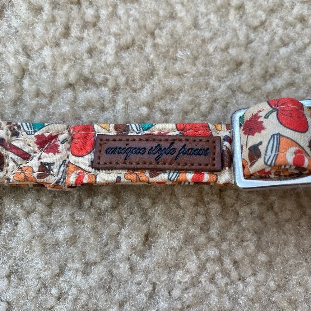 Unique Style Paws Bow Tie Dog Collar Fall Themed NWOT